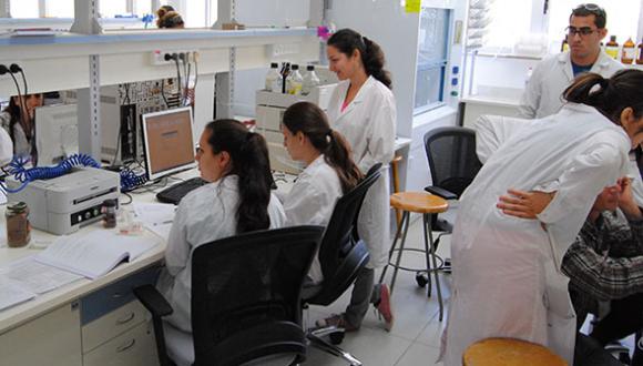 Laboratory in Analytical Chemistry - Picture 7